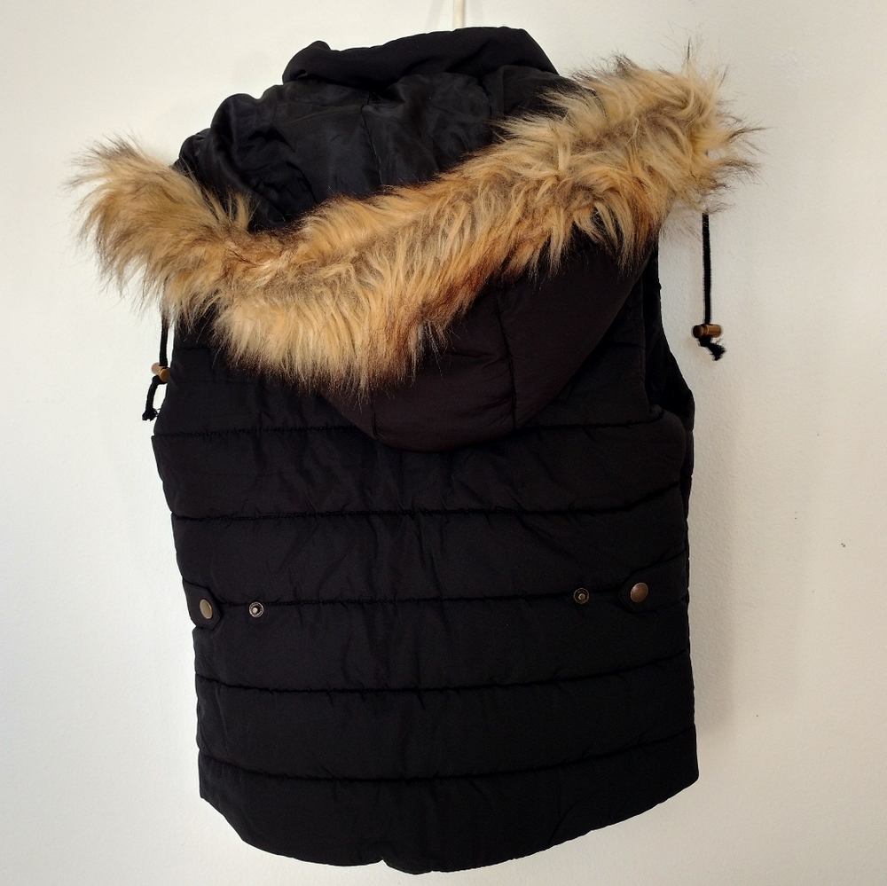 NWOT Love Tree Puffer Vest - Picture 4 of 6